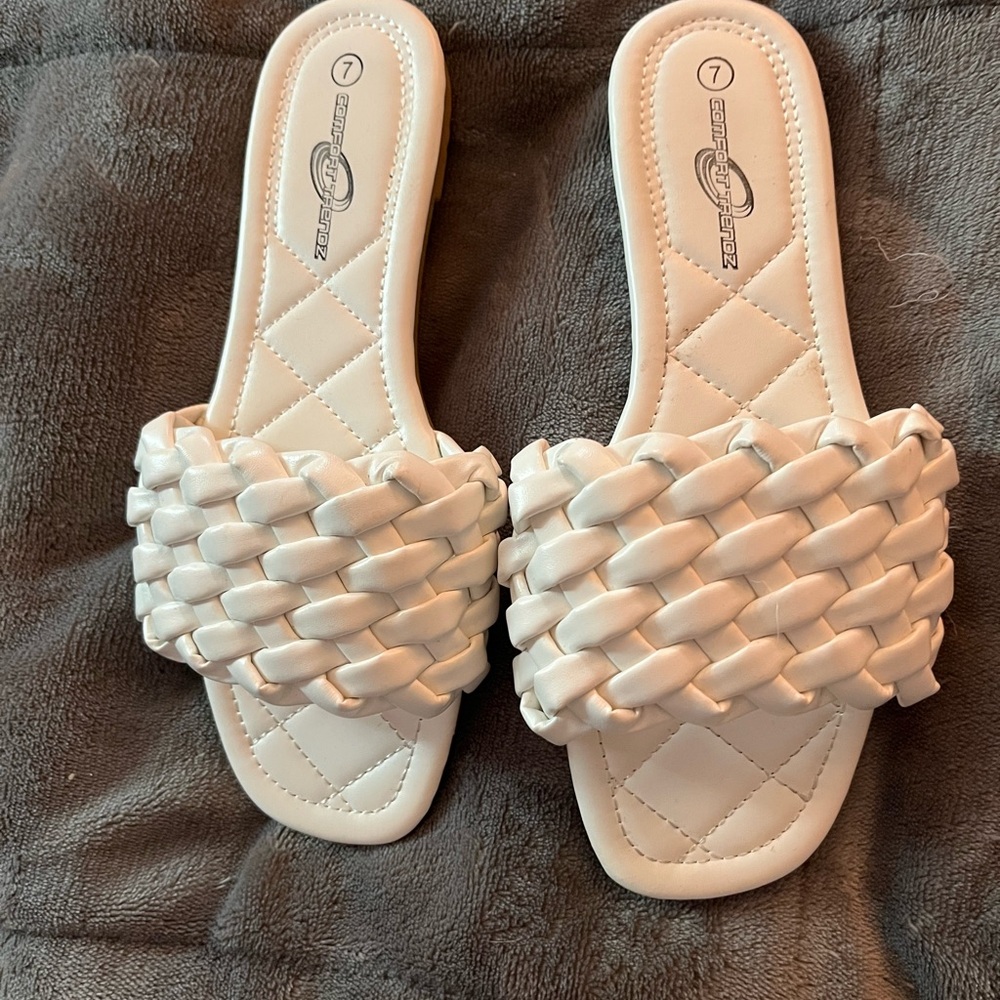 Elegant Cream Woven Slide Sandals